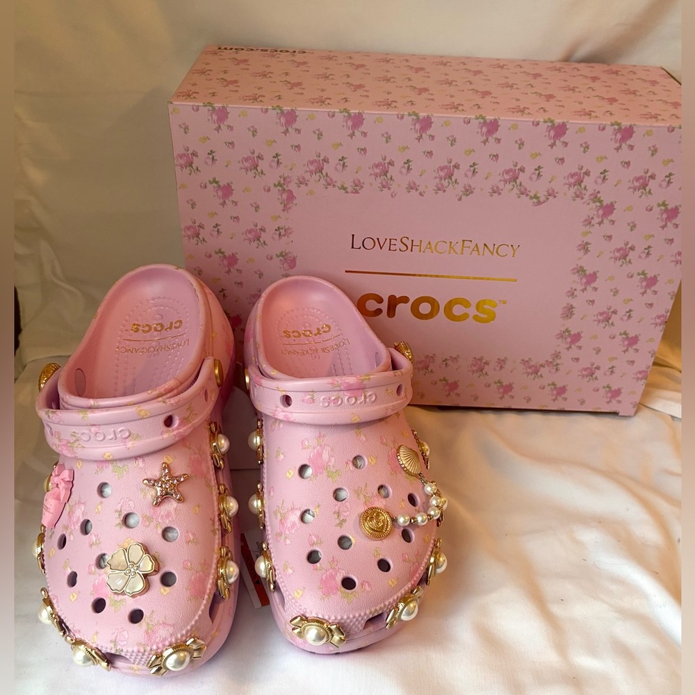 LoveShackFancy x Crocs Classic Platform Clog Pink Floral Pearl Charm NEW IN BOX